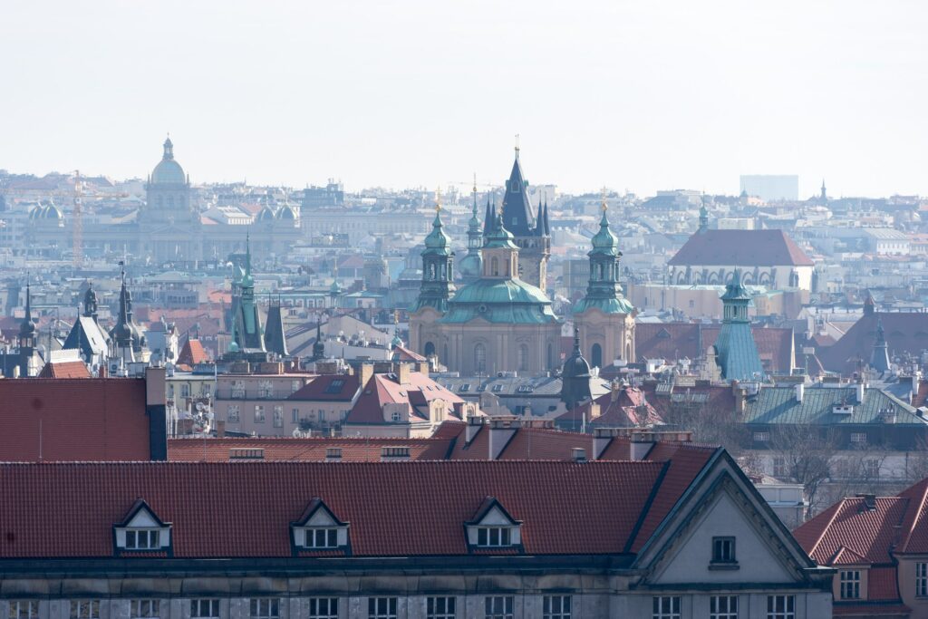 Fernblick auf die Altstadt in Prag