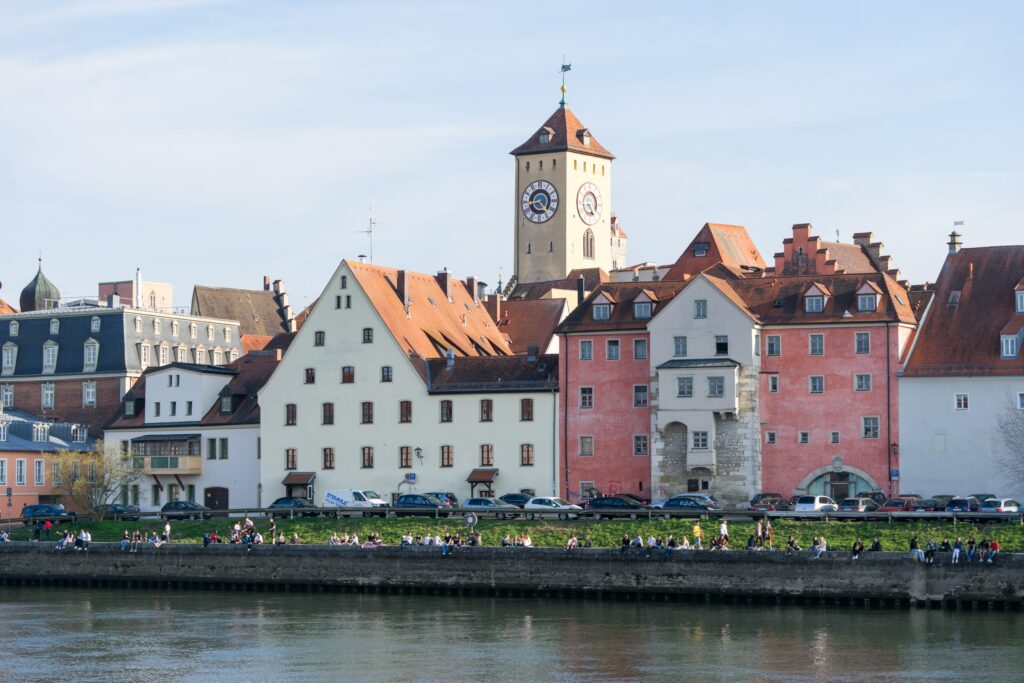 Donauufer in Regensburg